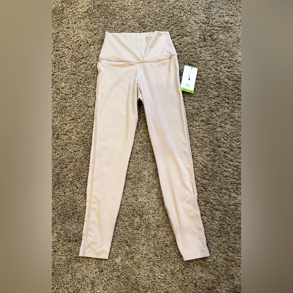 Nike leggings